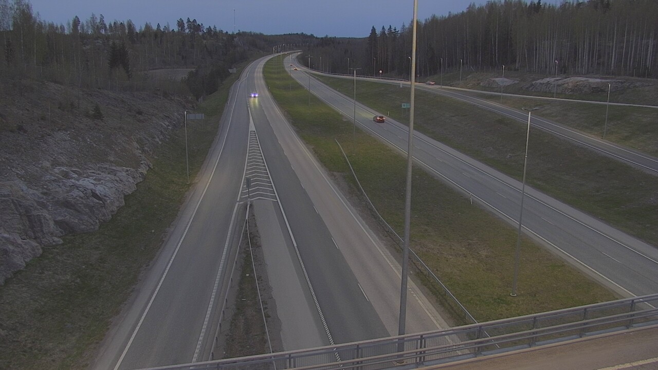 Weather Camera Image Road 3 Nurmijärvi Klaukkala, Nurmijärvi, Uusimaa