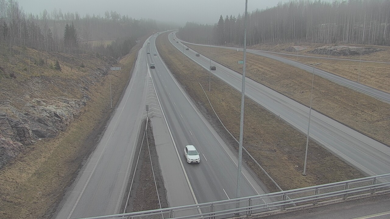Weather Camera Image Väg 3 Nurmijärvi Klaukkala, Nurmijärvi, Uusimaa
