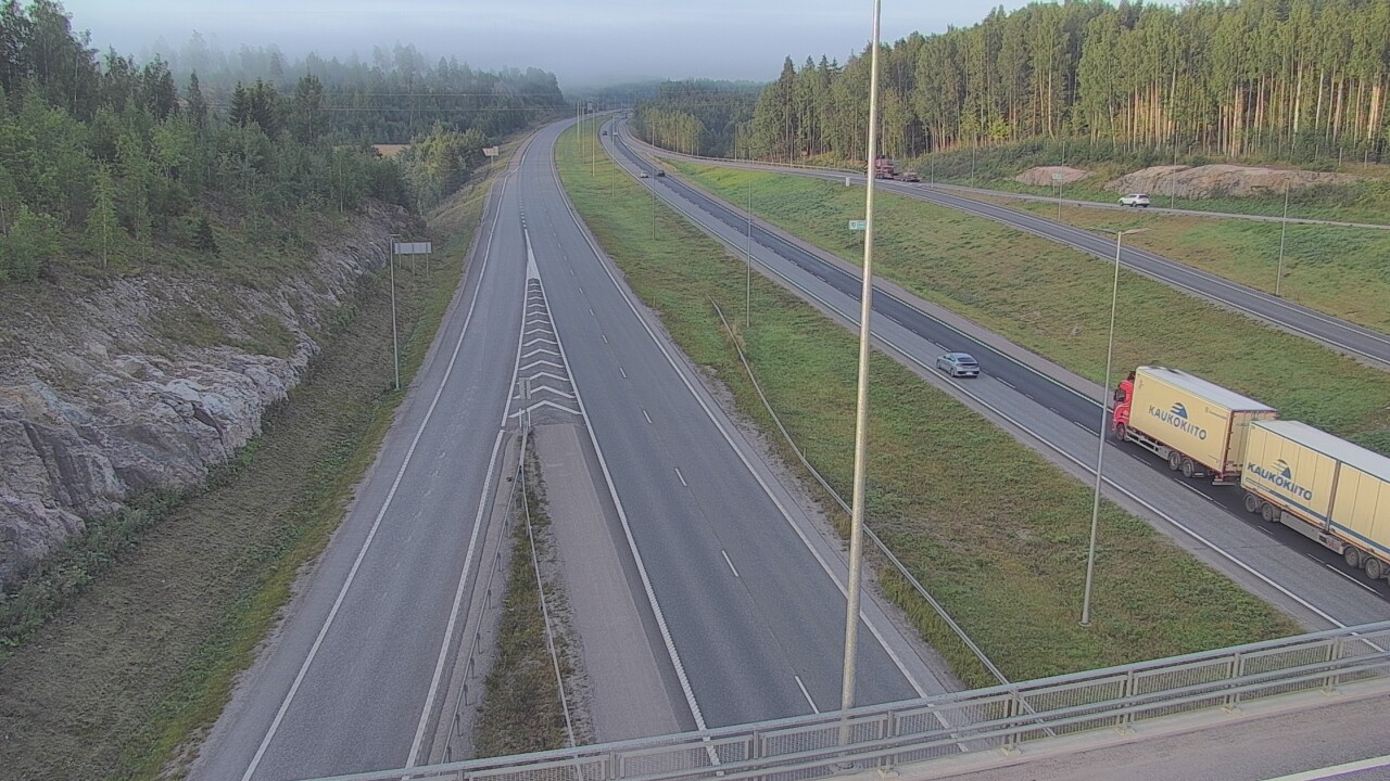 Weather Camera Image Road 3 Nurmijärvi Klaukkala, Nurmijärvi, Uusimaa