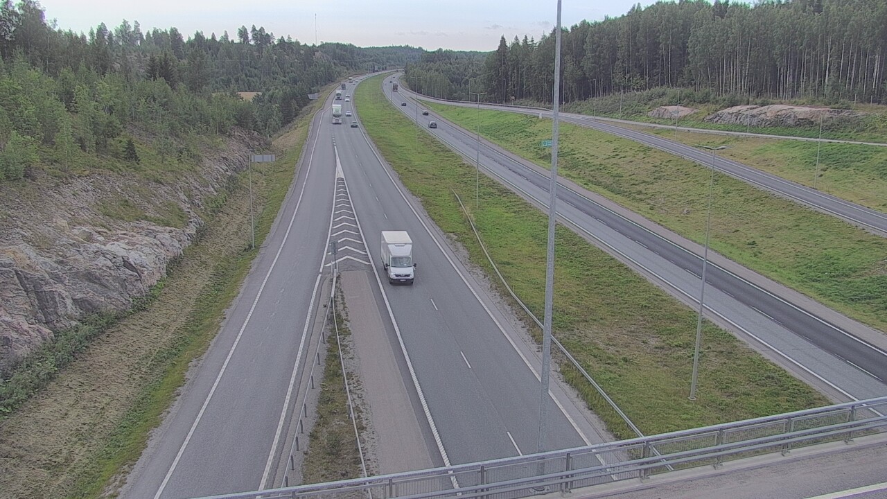Weather Camera Image Väg 3 Nurmijärvi Klaukkala, Nurmijärvi, Uusimaa