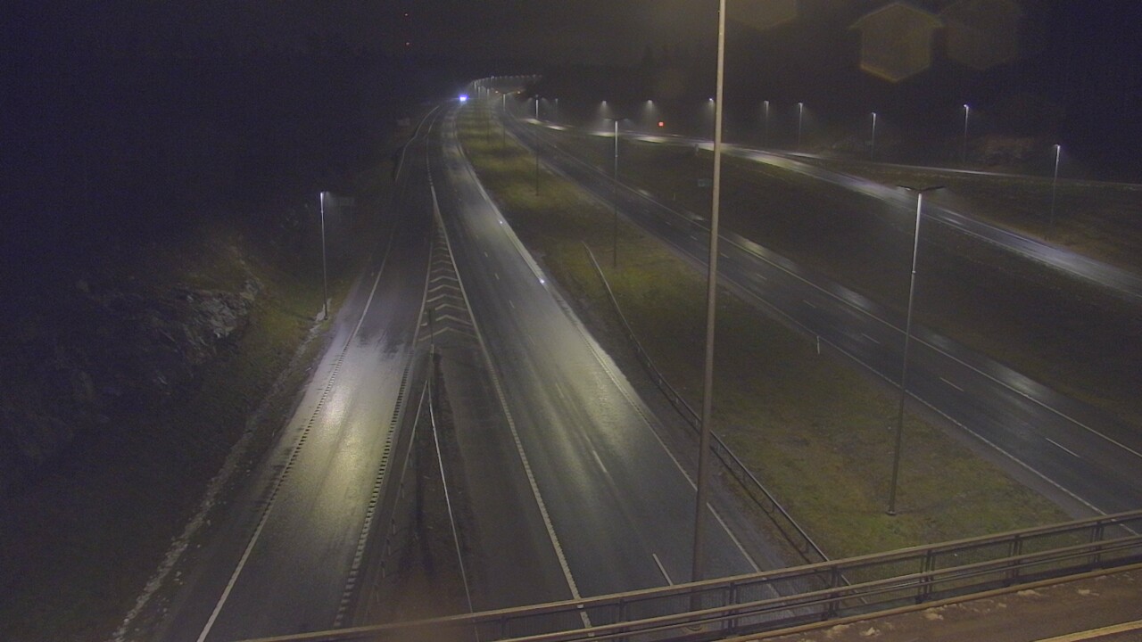 Weather Camera Image Väg 3 Nurmijärvi Klaukkala, Nurmijärvi, Uusimaa