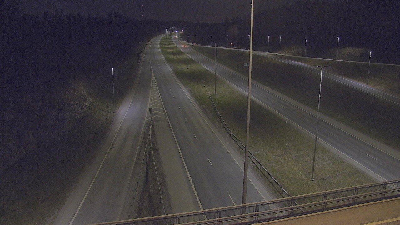 Weather Camera Image Road 3 Nurmijärvi Klaukkala, Nurmijärvi, Uusimaa