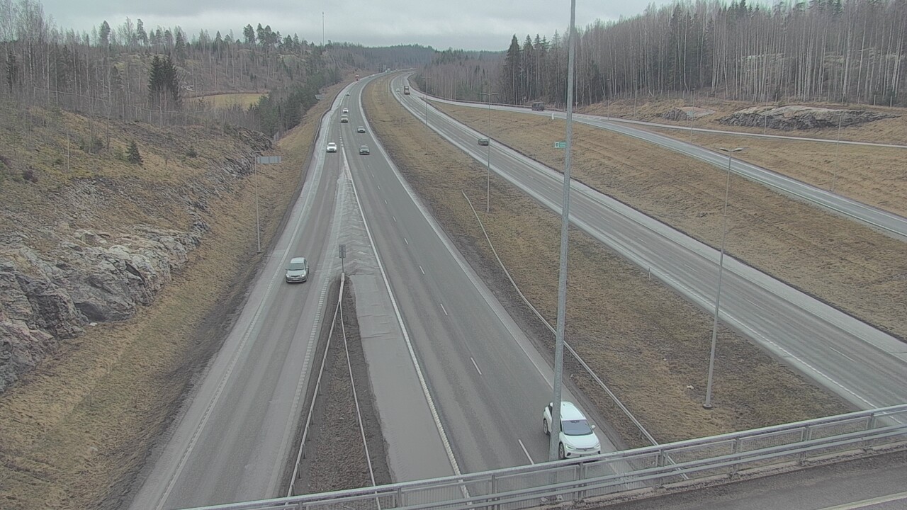 Weather Camera Image Väg 3 Nurmijärvi Klaukkala, Nurmijärvi, Uusimaa