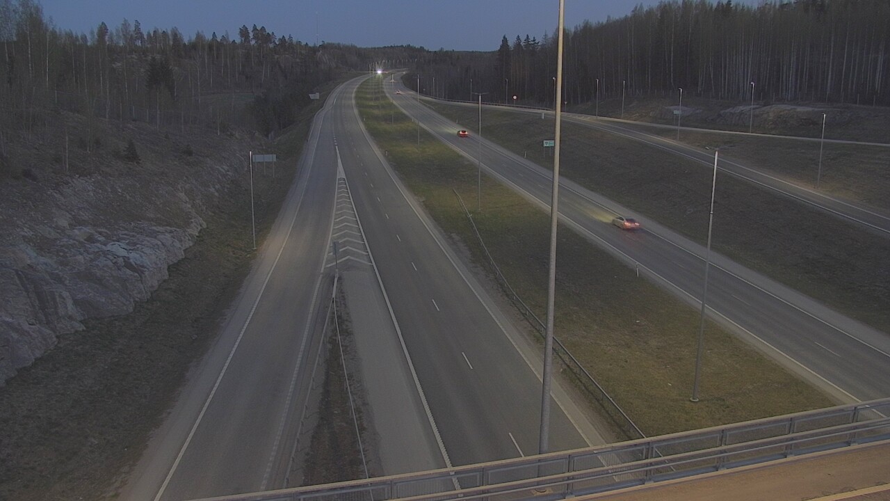 Weather Camera Image Road 3 Nurmijärvi Klaukkala, Nurmijärvi, Uusimaa