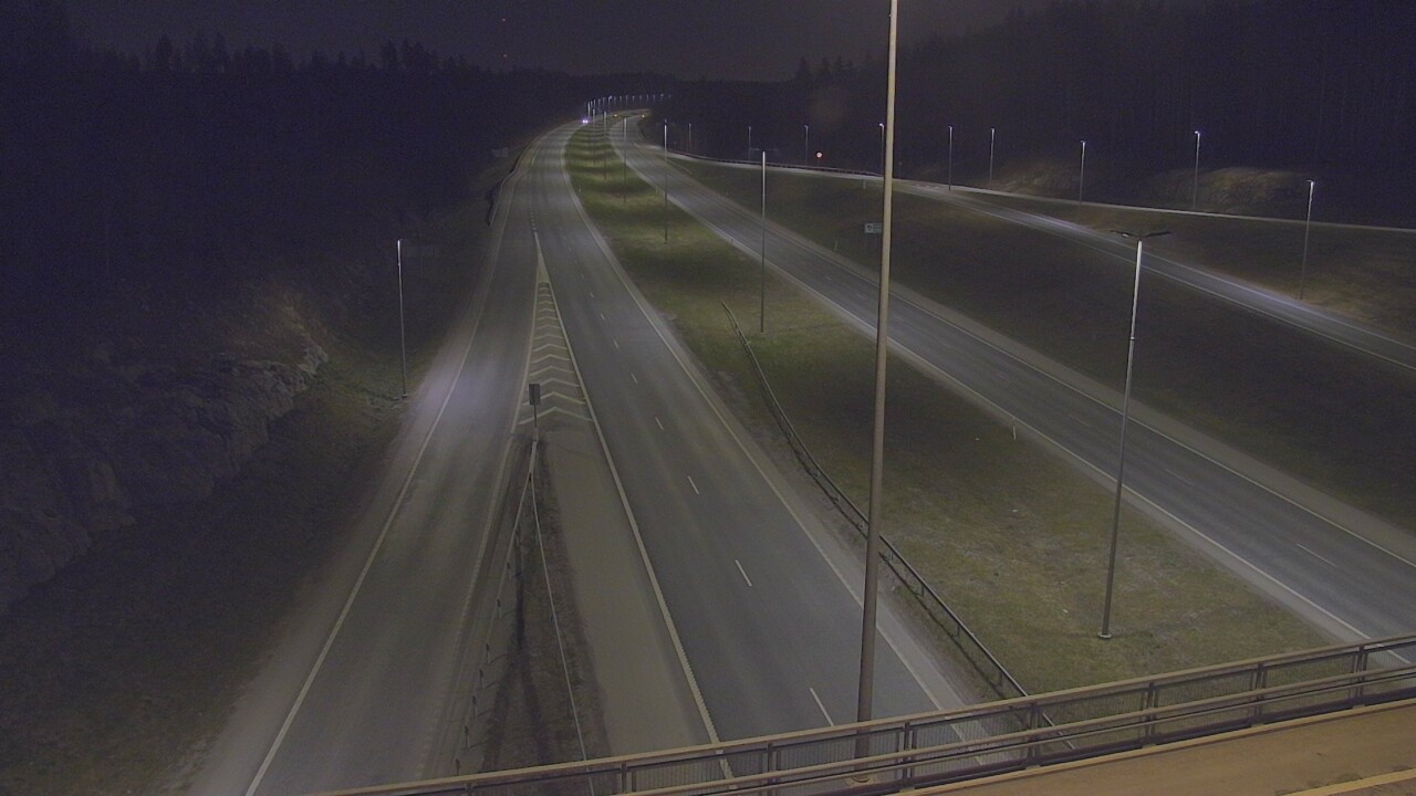 Weather Camera Image Väg 3 Nurmijärvi Klaukkala, Nurmijärvi, Uusimaa