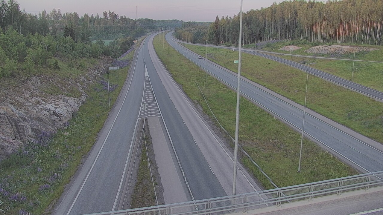 Weather Camera Image Road 3 Nurmijärvi Klaukkala, Nurmijärvi, Uusimaa