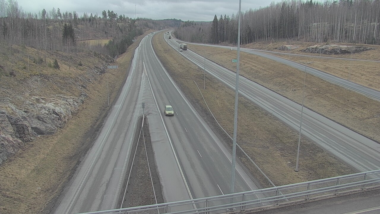 Weather Camera Image Väg 3 Nurmijärvi Klaukkala, Nurmijärvi, Uusimaa