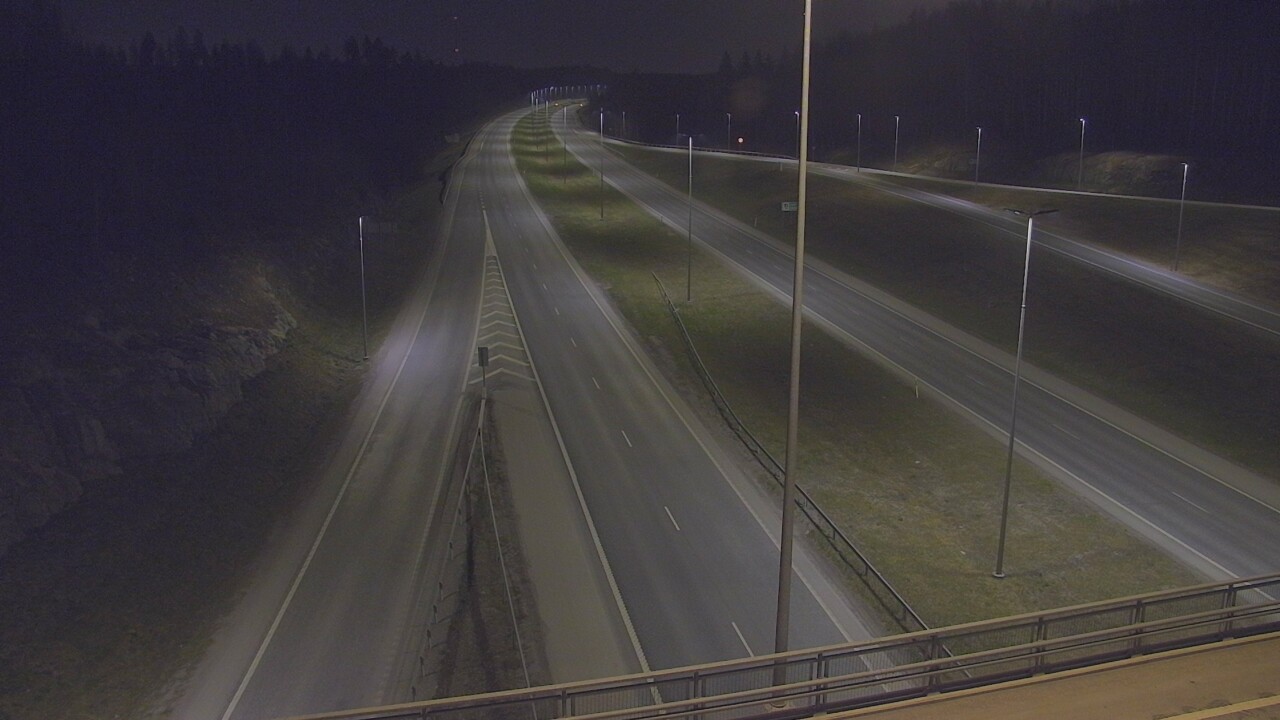 Weather Camera Image Väg 3 Nurmijärvi Klaukkala, Nurmijärvi, Uusimaa