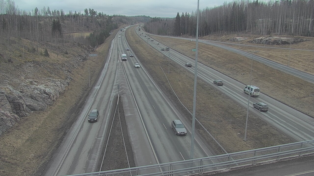 Weather Camera Image Väg 3 Nurmijärvi Klaukkala, Nurmijärvi, Uusimaa