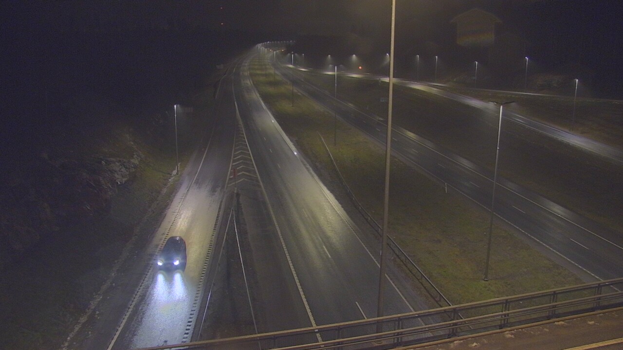 Weather Camera Image Väg 3 Nurmijärvi Klaukkala, Nurmijärvi, Uusimaa