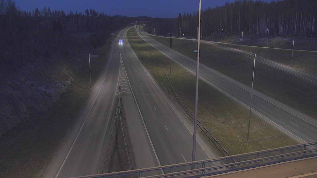 Weather Camera Image Väg 3 Nurmijärvi Klaukkala, Nurmijärvi, Uusimaa