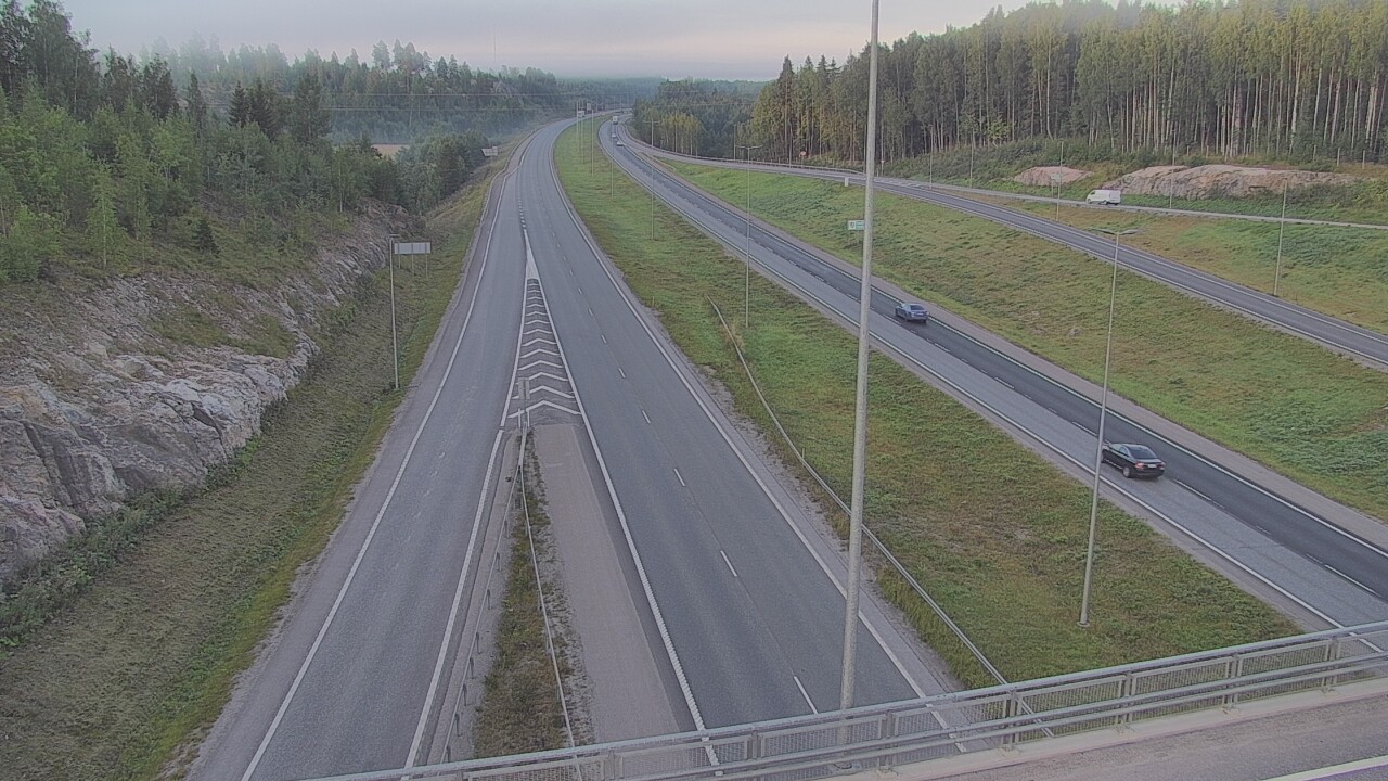 Weather Camera Image Road 3 Nurmijärvi Klaukkala, Nurmijärvi, Uusimaa