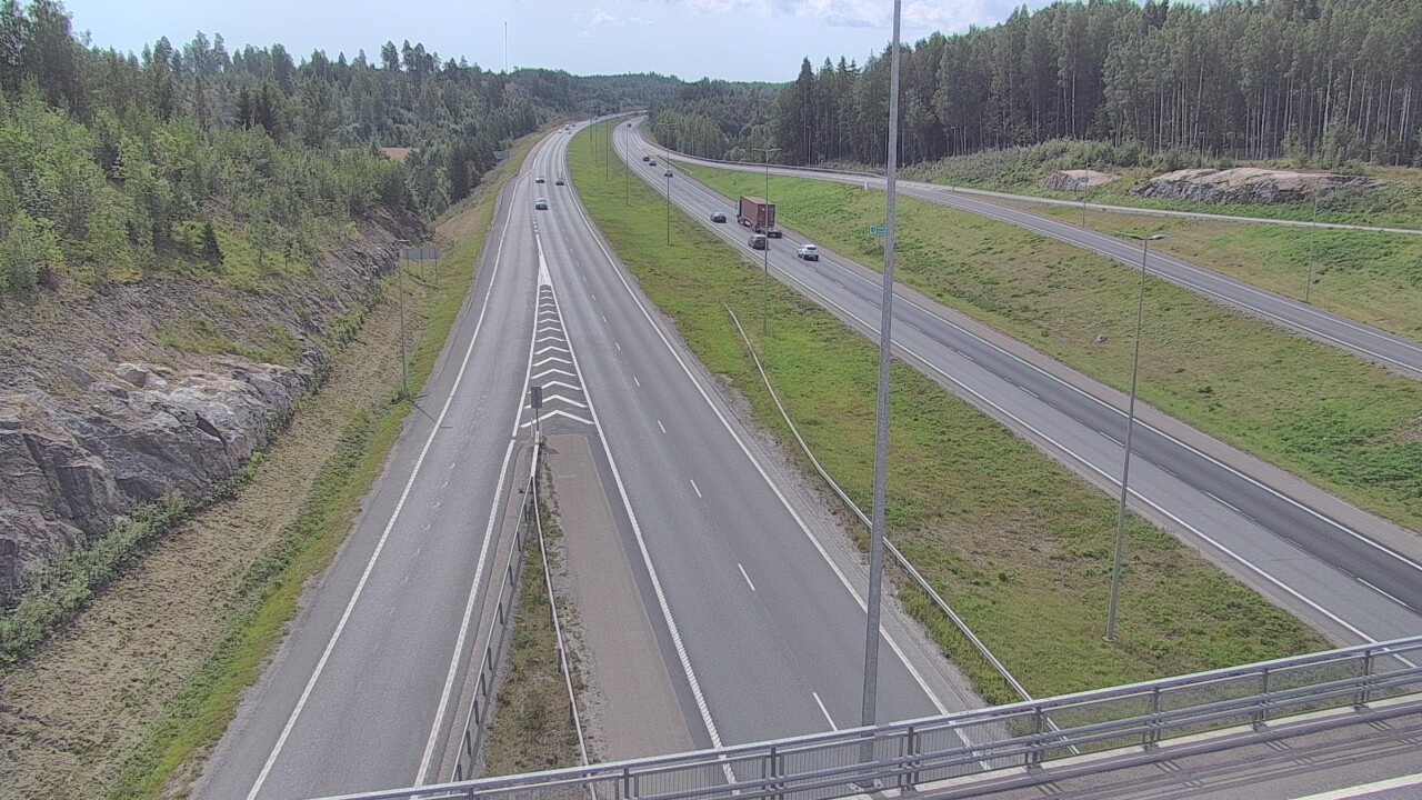Weather Camera Image Väg 3 Nurmijärvi Klaukkala, Nurmijärvi, Uusimaa
