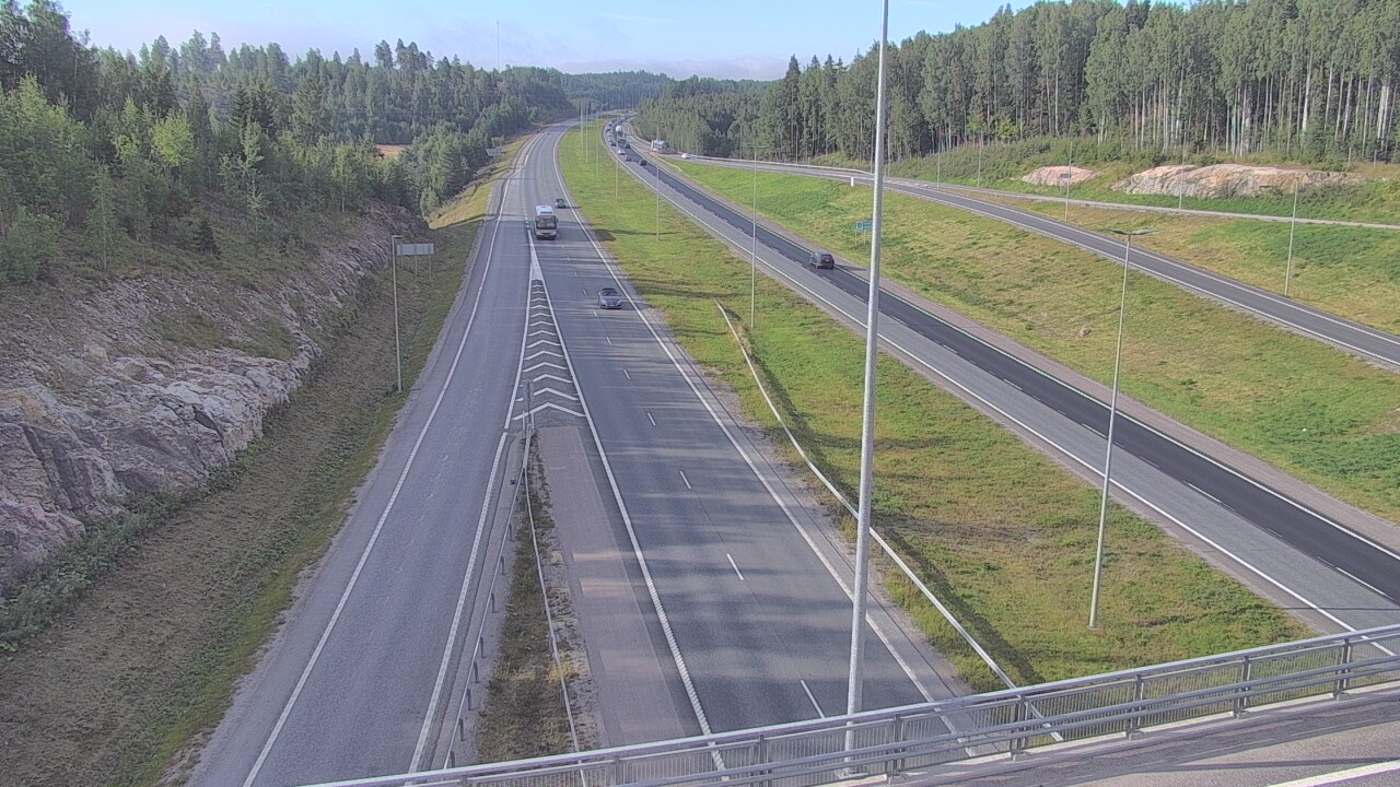 Weather Camera Image Väg 3 Nurmijärvi Klaukkala, Nurmijärvi, Uusimaa