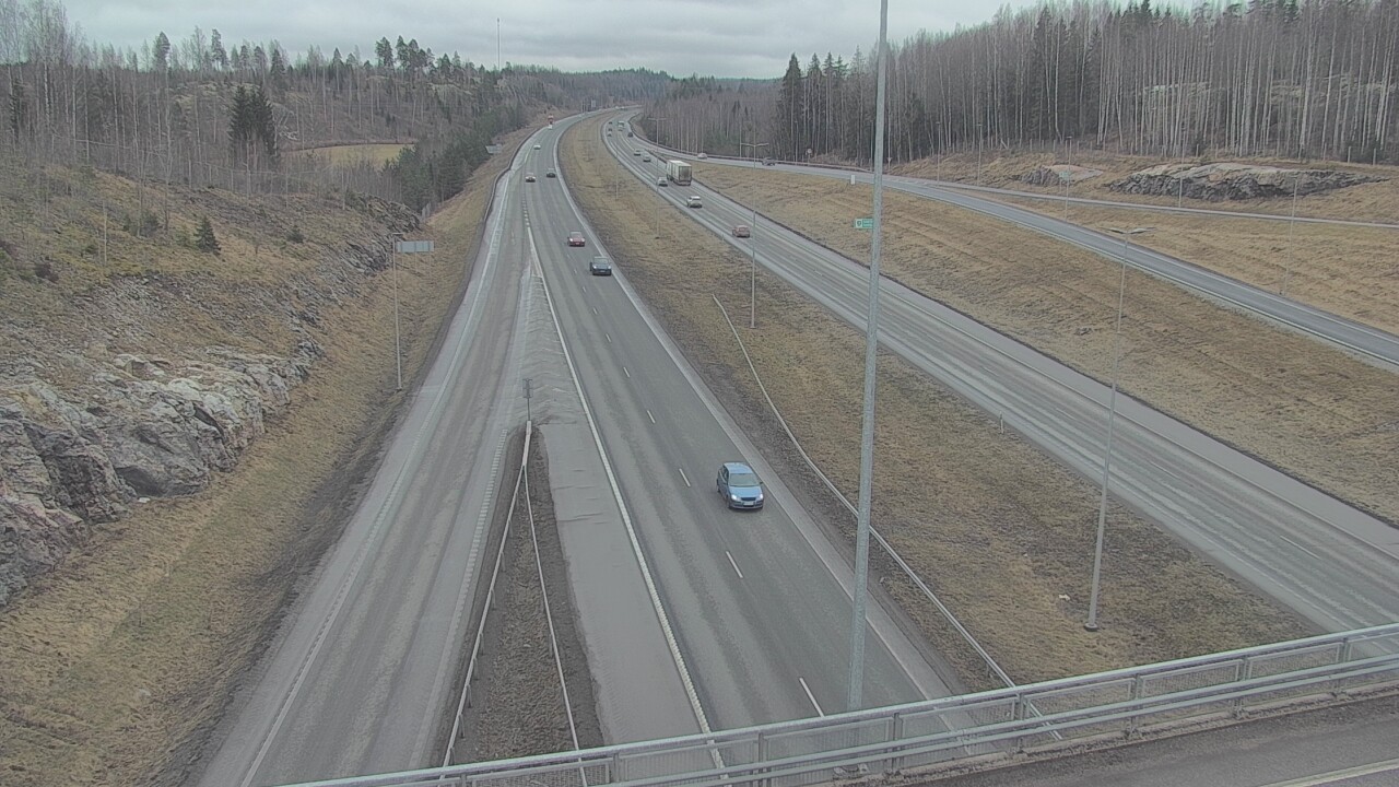 Weather Camera Image Väg 3 Nurmijärvi Klaukkala, Nurmijärvi, Uusimaa
