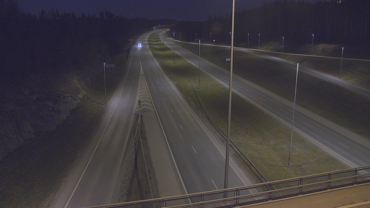 Weather Camera Image Väg 3 Nurmijärvi Klaukkala, Nurmijärvi, Uusimaa