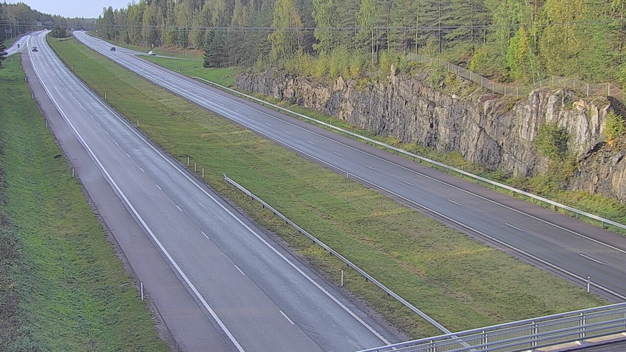 Weather Camera Image Road 3 Nurmijärvi, Nurmijärvi, Uusimaa