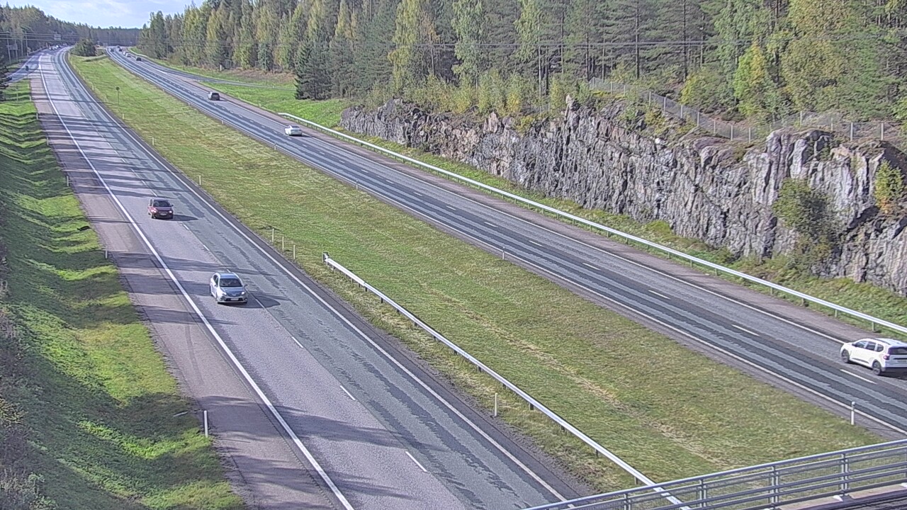 Weather Camera Image Road 3 Nurmijärvi, Nurmijärvi, Uusimaa