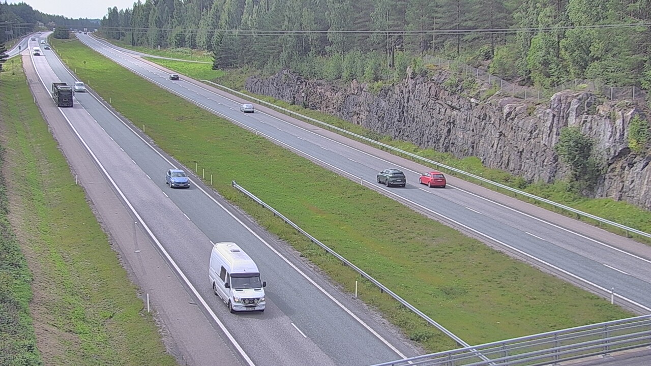 Weather Camera Image Road 3 Nurmijärvi, Nurmijärvi, Uusimaa