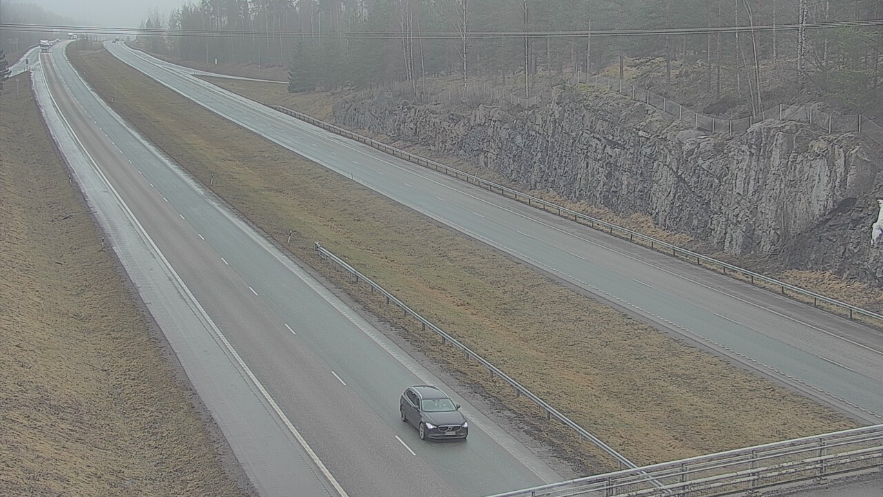 Weather Camera Image Road 3 Nurmijärvi, Nurmijärvi, Uusimaa