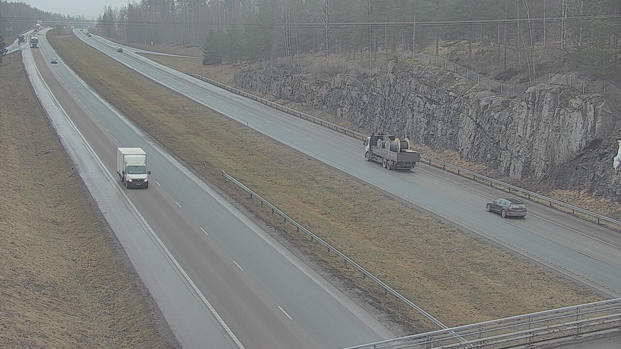Weather Camera Image Road 3 Nurmijärvi, Nurmijärvi, Uusimaa