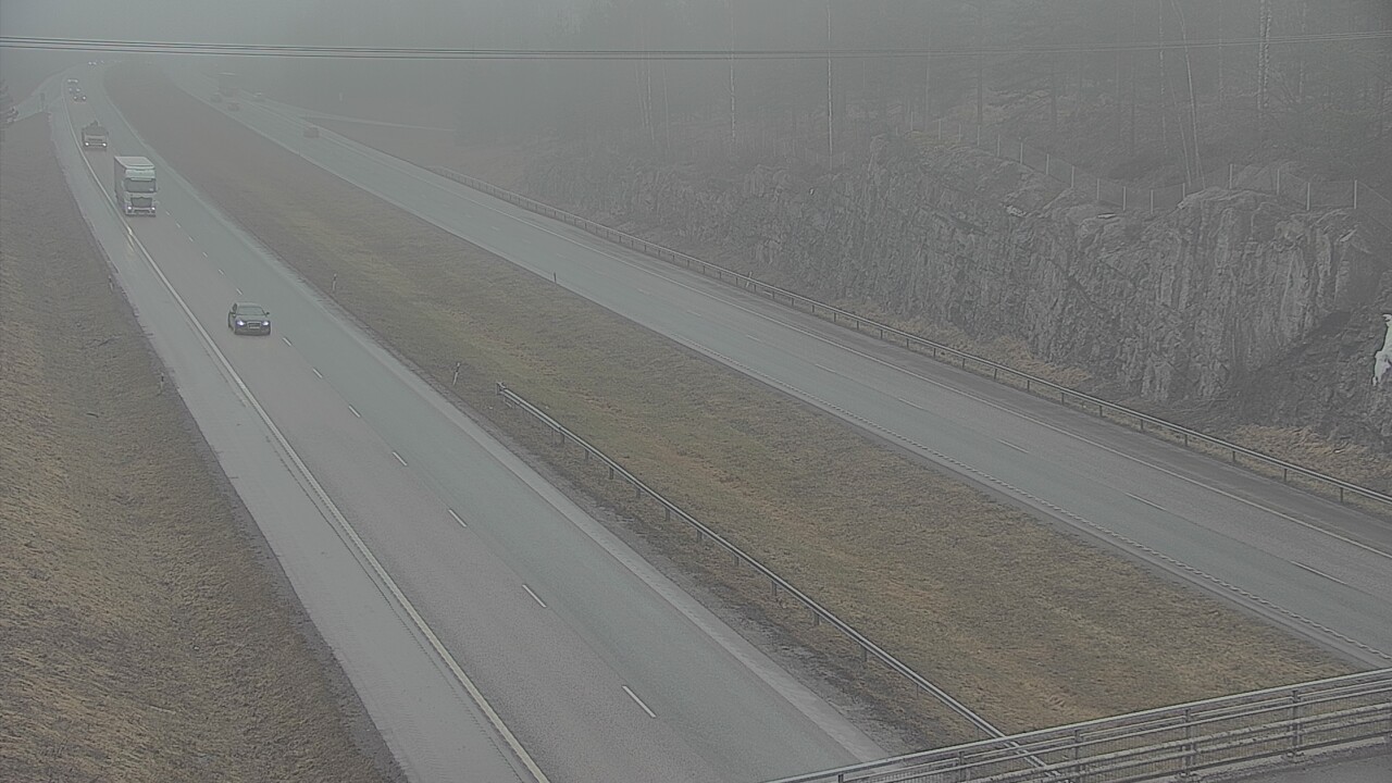 Weather Camera Image Road 3 Nurmijärvi, Nurmijärvi, Uusimaa