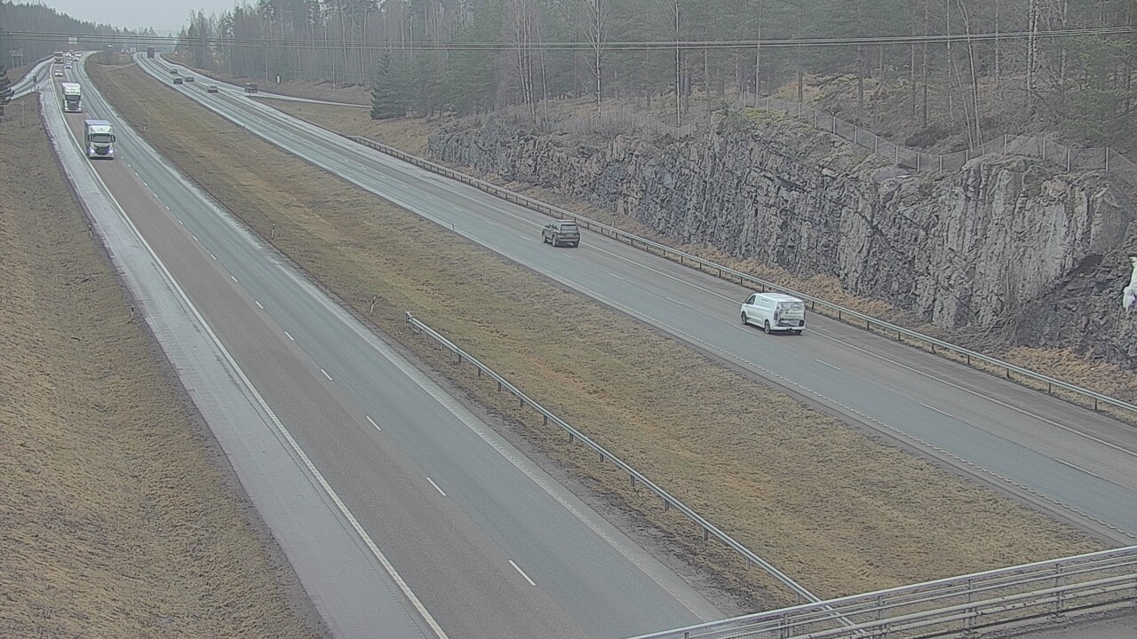 Weather Camera Image Road 3 Nurmijärvi, Nurmijärvi, Uusimaa