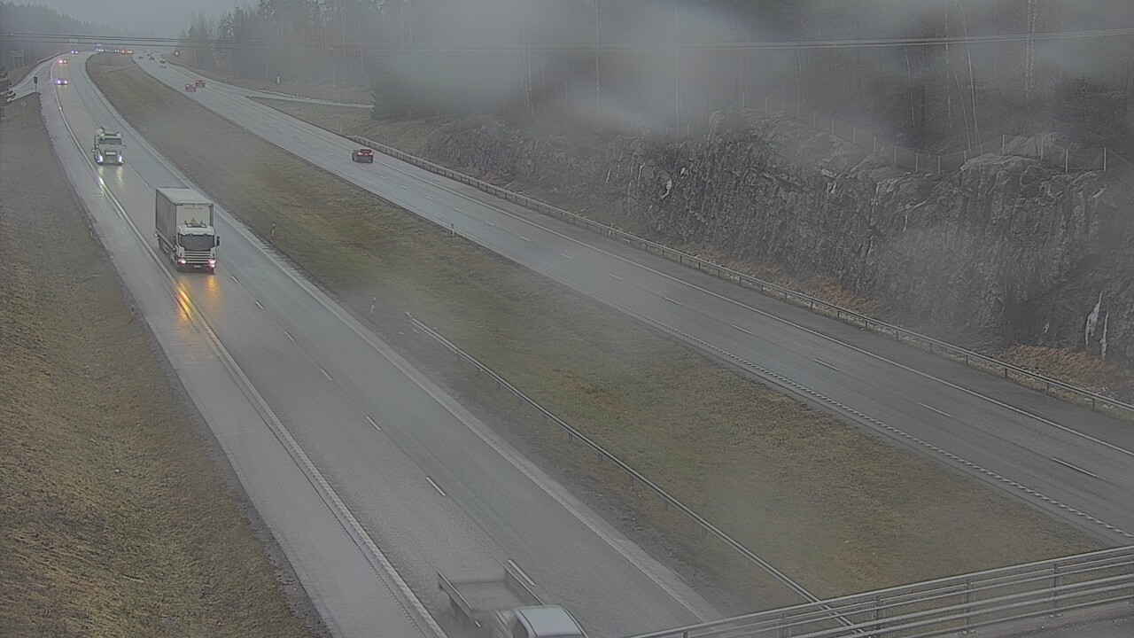 Weather Camera Image Road 3 Nurmijärvi, Nurmijärvi, Uusimaa