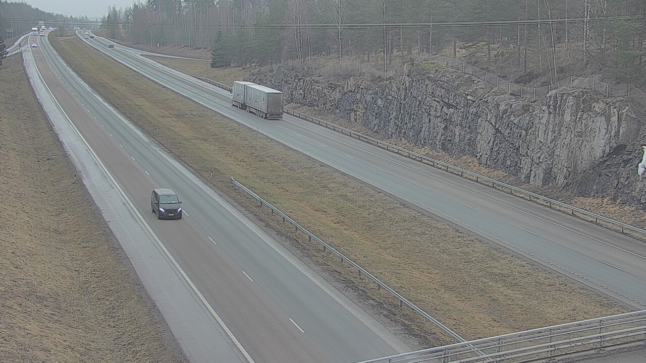 Weather Camera Image Road 3 Nurmijärvi, Nurmijärvi, Uusimaa