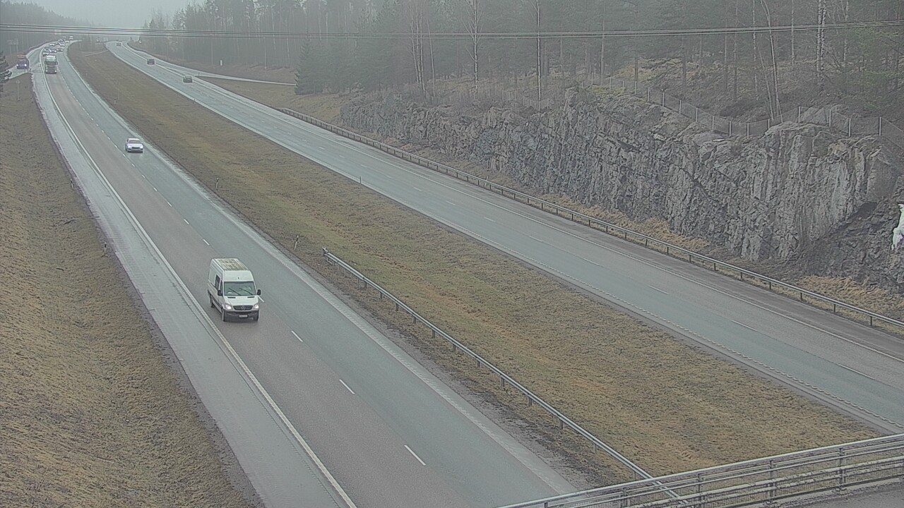 Weather Camera Image Road 3 Nurmijärvi, Nurmijärvi, Uusimaa