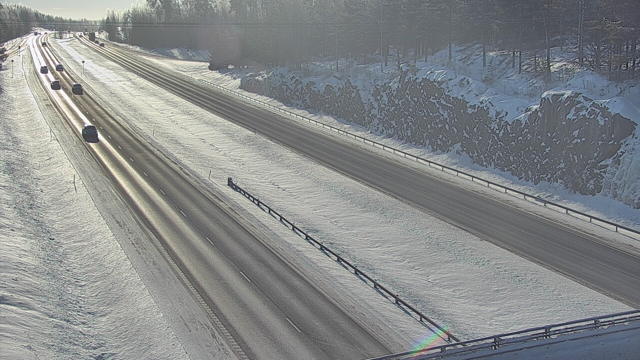 Weather Camera Image Road 3 Nurmijärvi, Nurmijärvi, Uusimaa