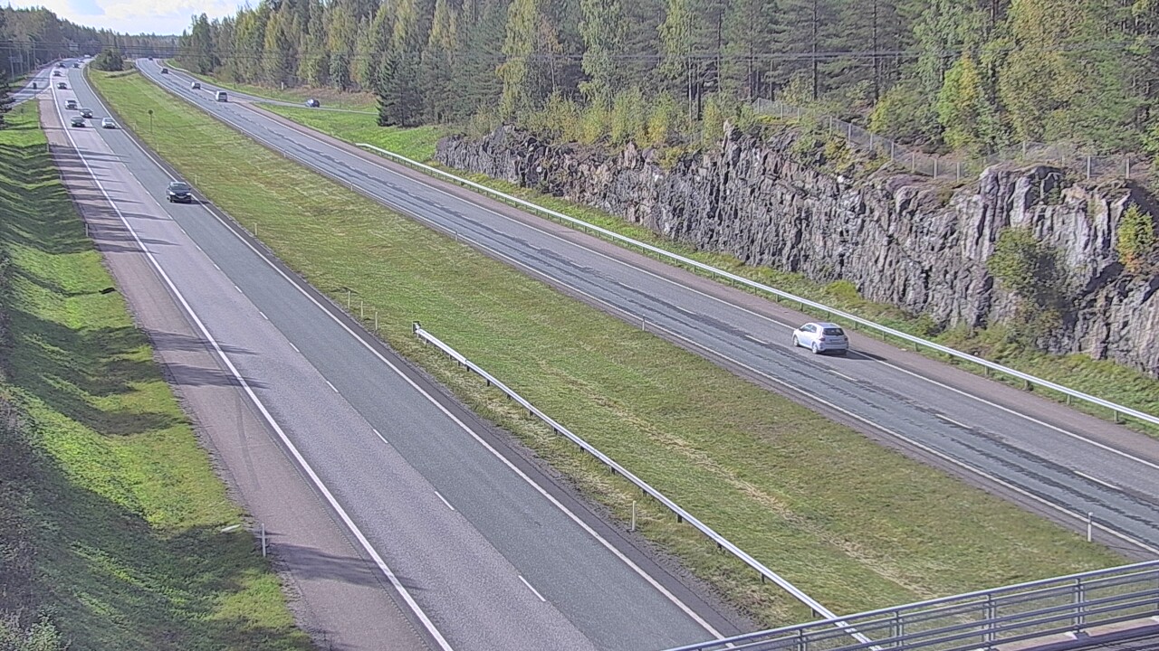 Weather Camera Image Road 3 Nurmijärvi, Nurmijärvi, Uusimaa