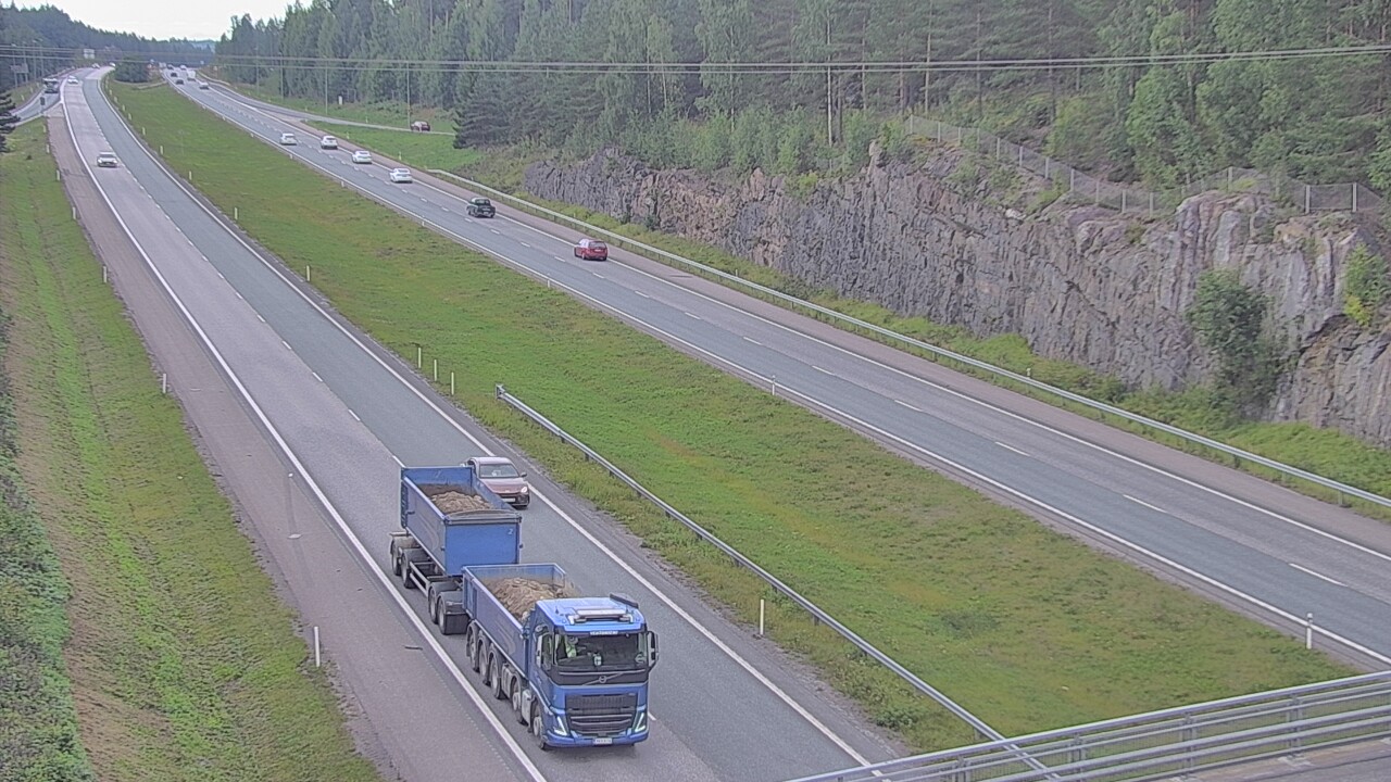 Weather Camera Image Road 3 Nurmijärvi, Nurmijärvi, Uusimaa