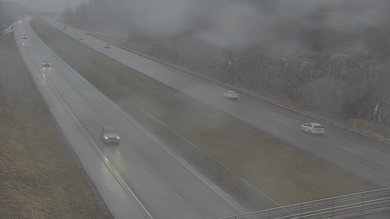 Weather Camera Image Road 3 Nurmijärvi, Nurmijärvi, Uusimaa