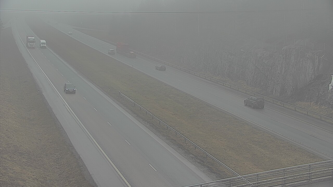 Weather Camera Image Road 3 Nurmijärvi, Nurmijärvi, Uusimaa