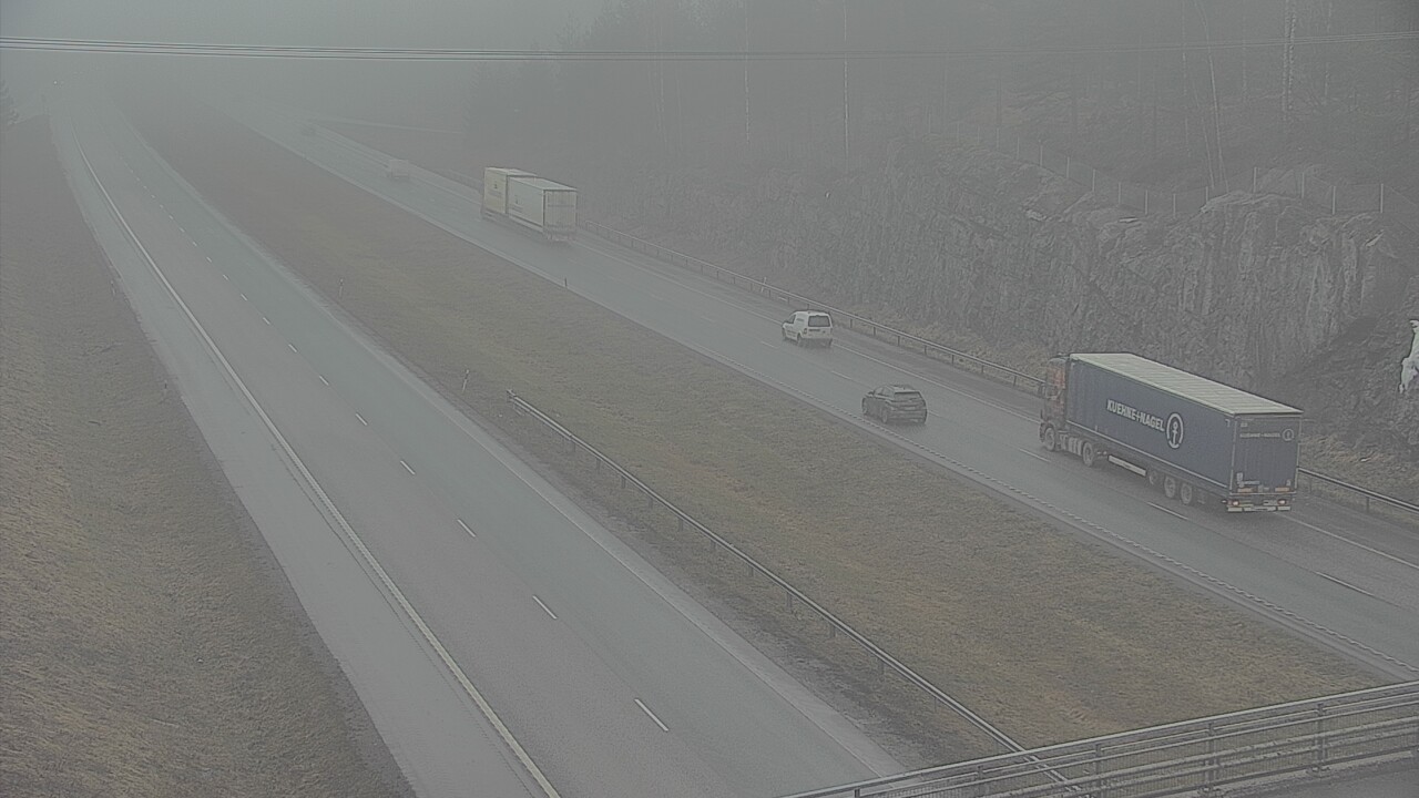 Weather Camera Image Road 3 Nurmijärvi, Nurmijärvi, Uusimaa