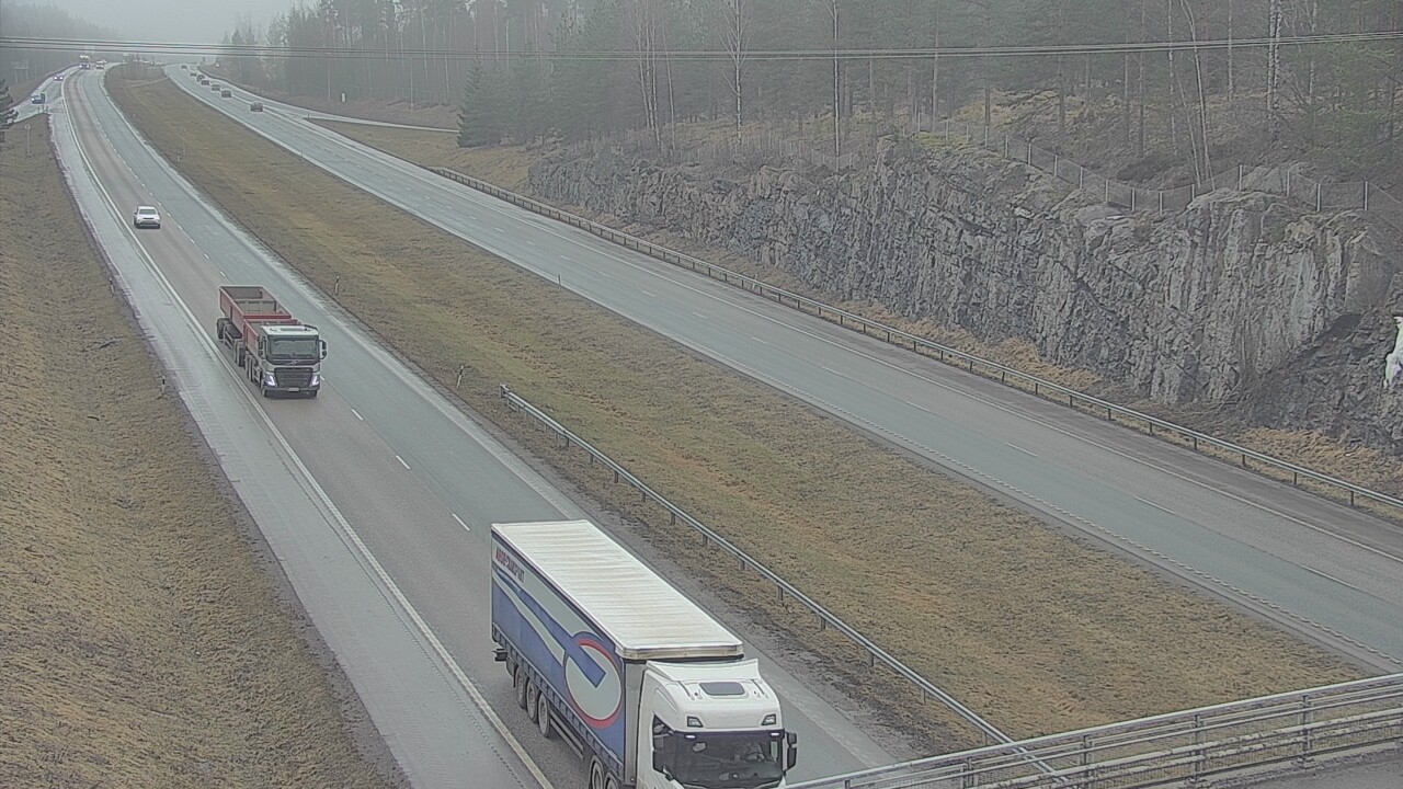 Weather Camera Image Road 3 Nurmijärvi, Nurmijärvi, Uusimaa