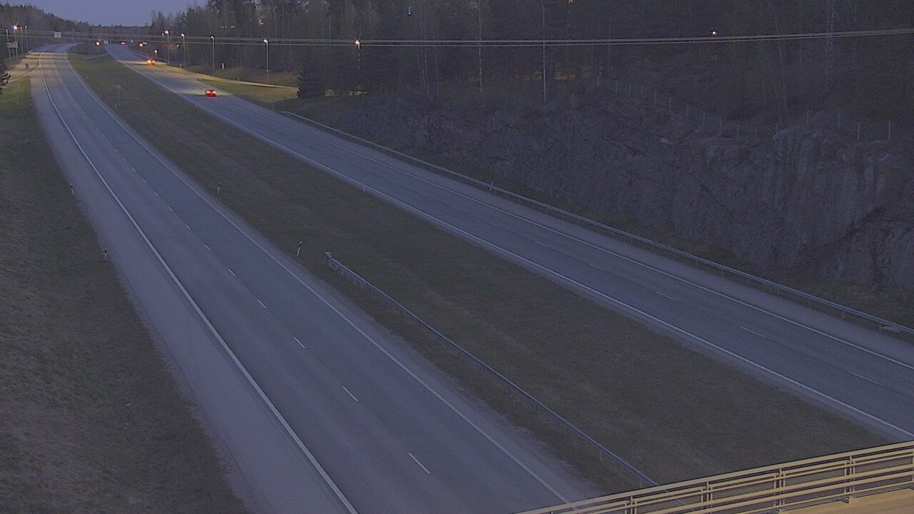 Weather Camera Image Road 3 Nurmijärvi, Nurmijärvi, Uusimaa