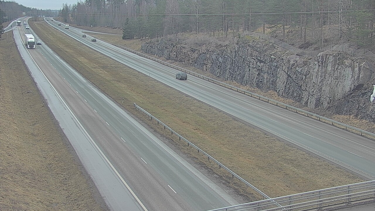 Weather Camera Image Road 3 Nurmijärvi, Nurmijärvi, Uusimaa