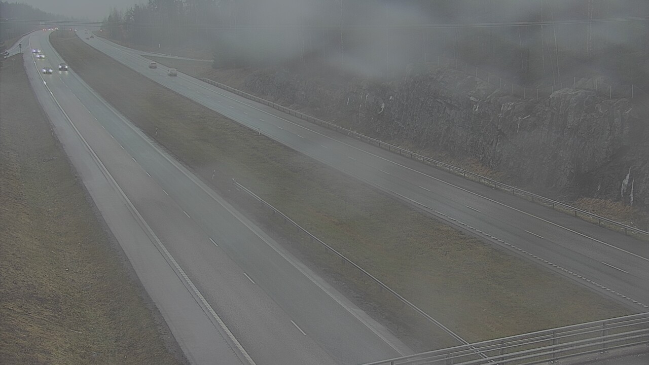 Weather Camera Image Road 3 Nurmijärvi, Nurmijärvi, Uusimaa