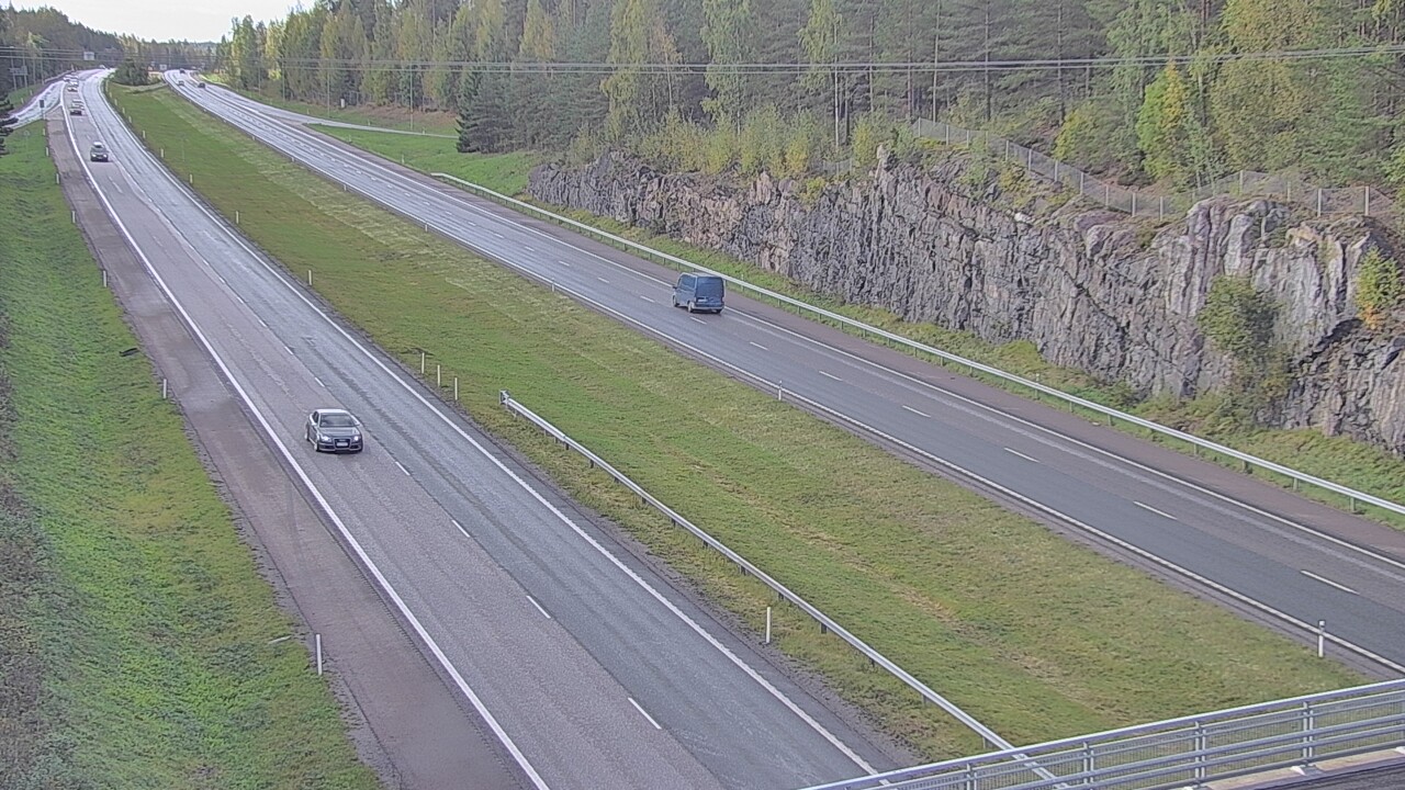 Weather Camera Image Road 3 Nurmijärvi, Nurmijärvi, Uusimaa