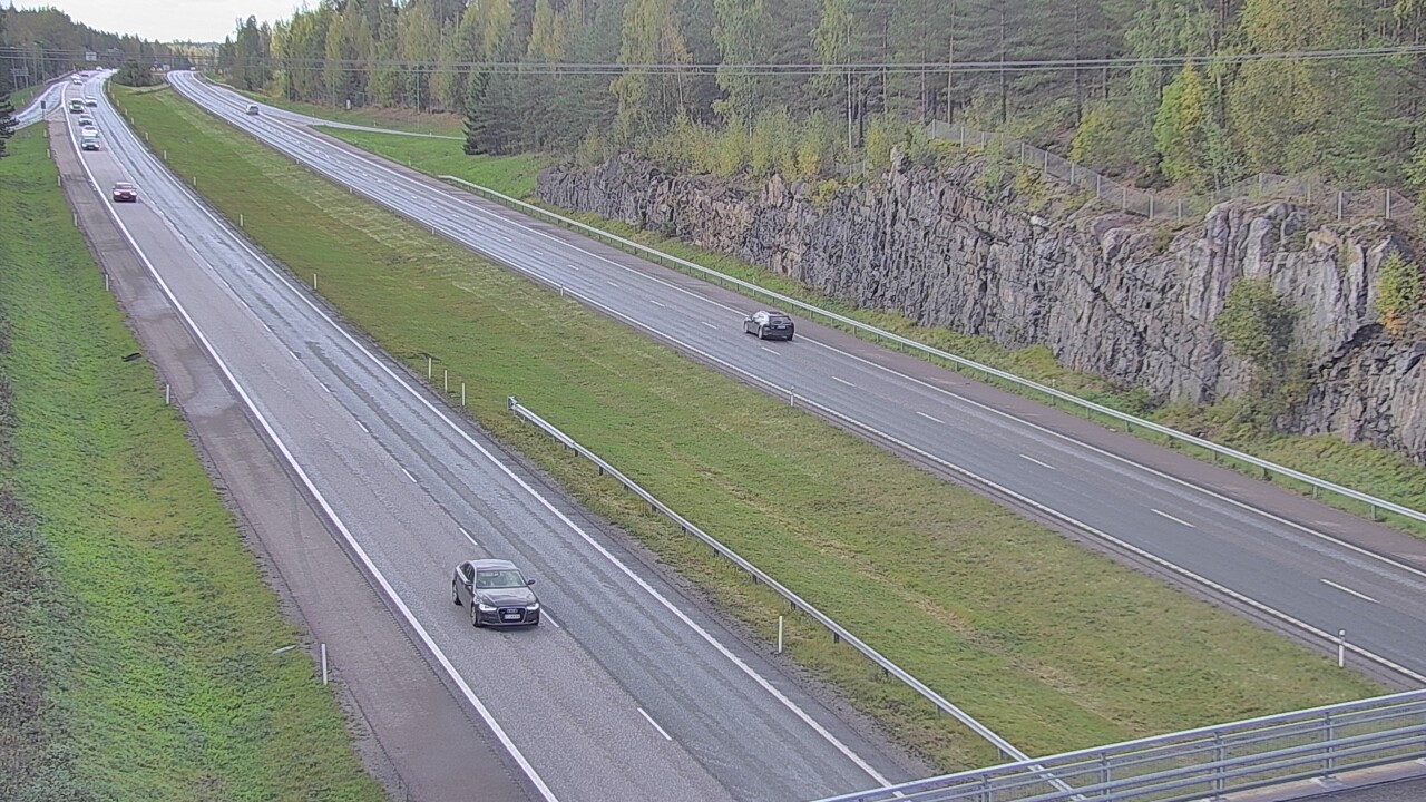 Weather Camera Image Road 3 Nurmijärvi, Nurmijärvi, Uusimaa