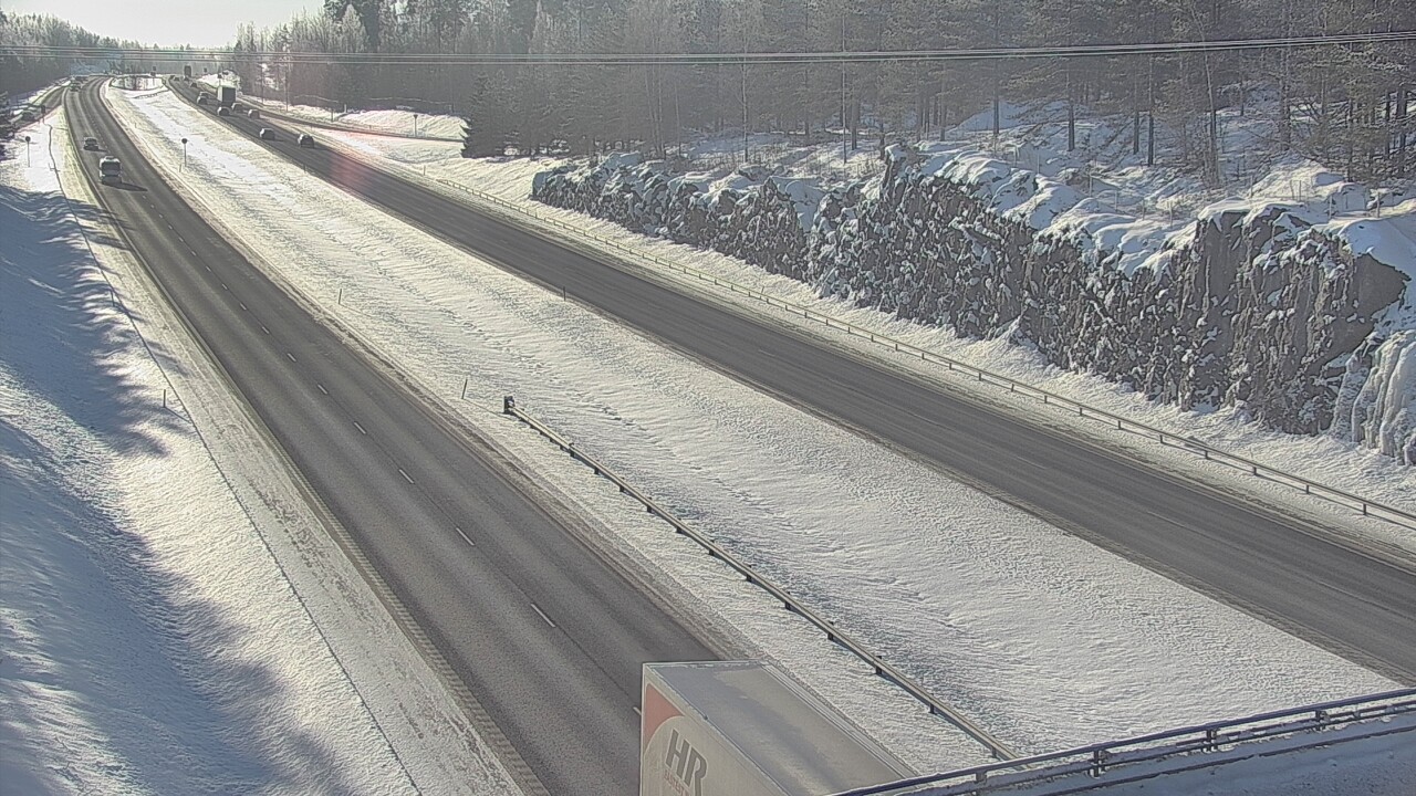 Weather Camera Image Road 3 Nurmijärvi, Nurmijärvi, Uusimaa