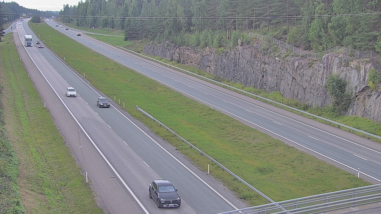 Weather Camera Image Road 3 Nurmijärvi, Nurmijärvi, Uusimaa