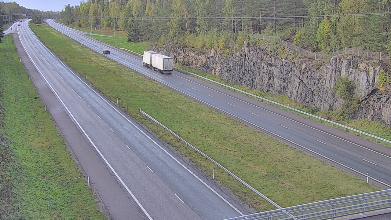 Weather Camera Image Road 3 Nurmijärvi, Nurmijärvi, Uusimaa