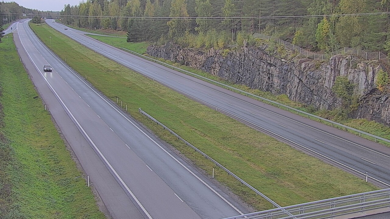 Weather Camera Image Road 3 Nurmijärvi, Nurmijärvi, Uusimaa
