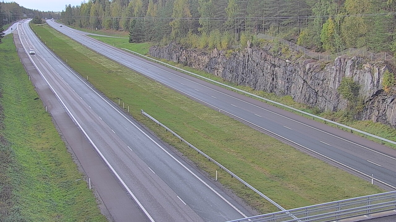 Weather Camera Image Road 3 Nurmijärvi, Nurmijärvi, Uusimaa