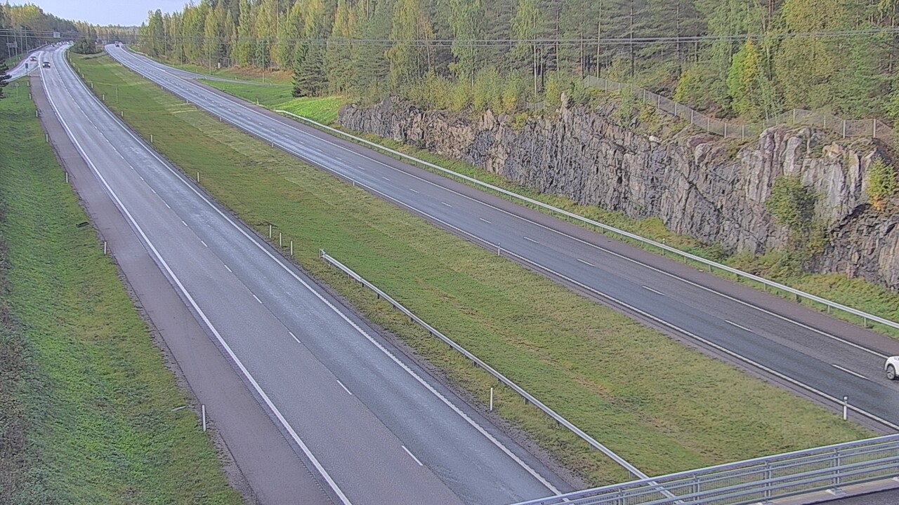 Weather Camera Image Road 3 Nurmijärvi, Nurmijärvi, Uusimaa