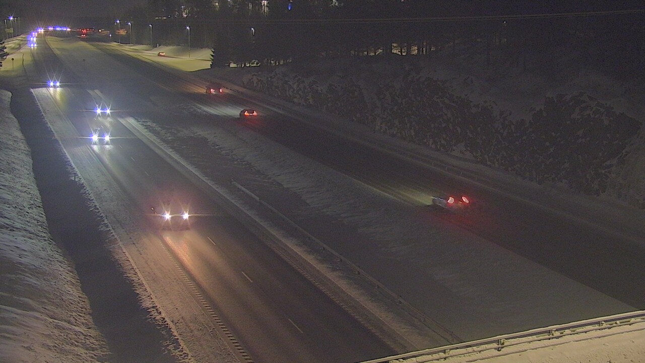 Weather Camera Image Road 3 Nurmijärvi, Nurmijärvi, Uusimaa