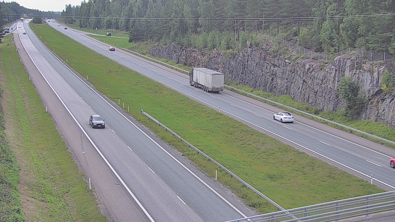 Weather Camera Image Road 3 Nurmijärvi, Nurmijärvi, Uusimaa